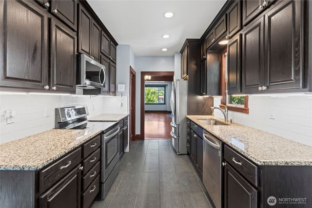 1510 Earnest S Brazill Street, Tacoma, WA 98405