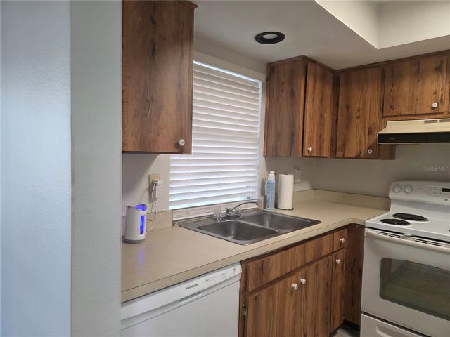 2583 COUNTRYSIDE BOULEVARD 3103, Clearwater, FL 33761