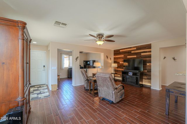 4649 W LEMON Avenue, Coolidge, AZ 85128