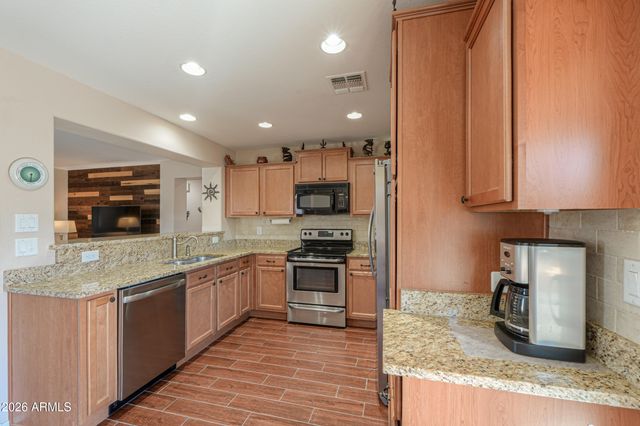 4649 W LEMON Avenue, Coolidge, AZ 85128