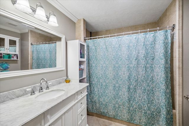 641 County Road 404, Dayton, TX 77535
