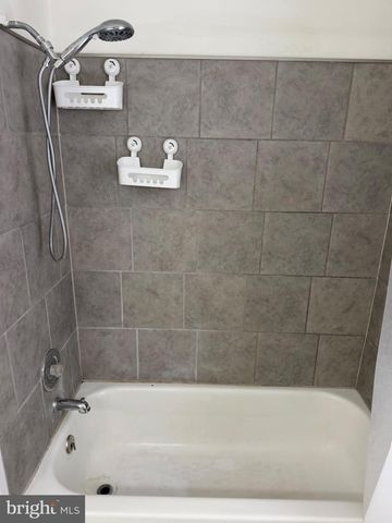 837 LOCUST ST, Reading, PA 19604