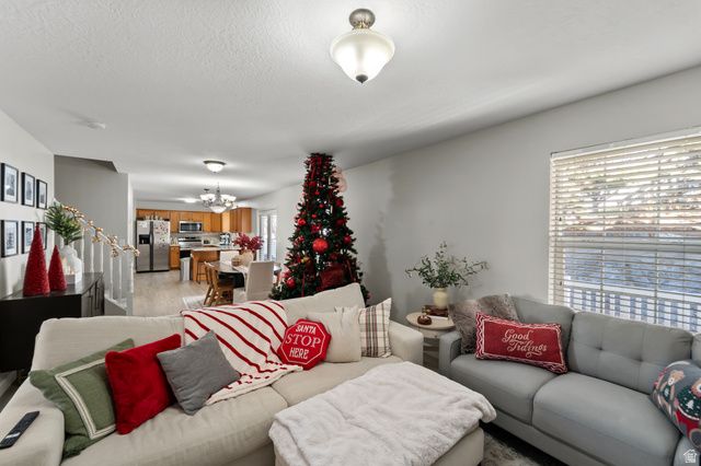 1485 E NAVAJO DR, Pleasant Grove, UT 84062