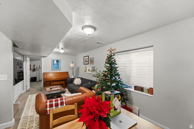 1485 E NAVAJO DR, Pleasant Grove, UT 84062