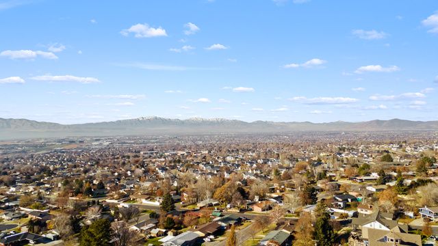 1485 E NAVAJO DR, Pleasant Grove, UT 84062