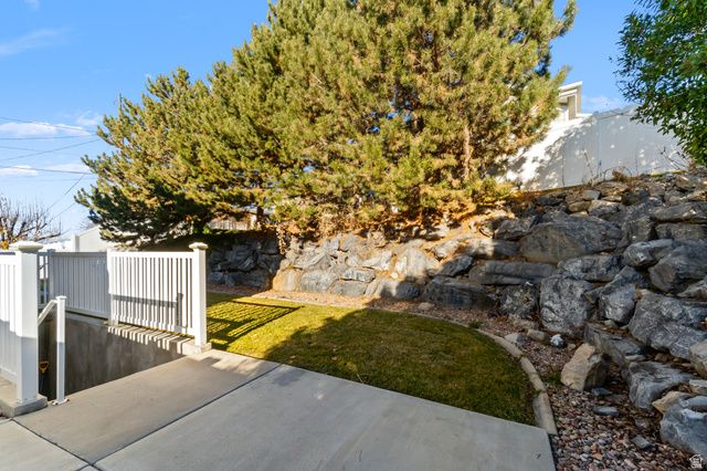 1485 E NAVAJO DR, Pleasant Grove, UT 84062