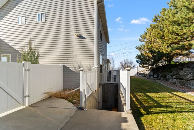 1485 E NAVAJO DR, Pleasant Grove, UT 84062