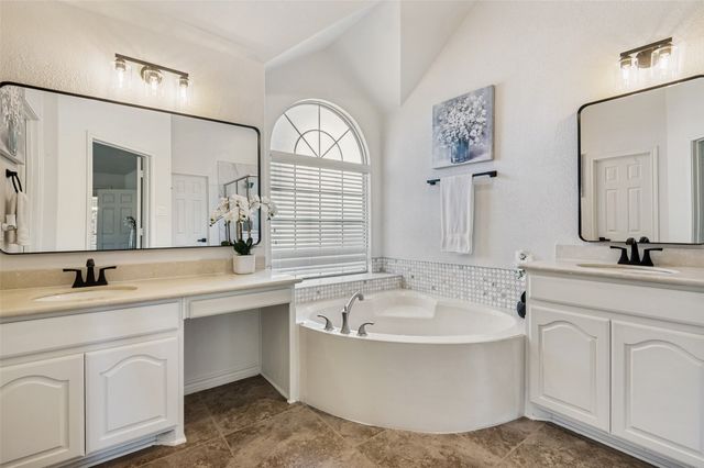 1415 Genesis Drive, Mansfield, TX 76063