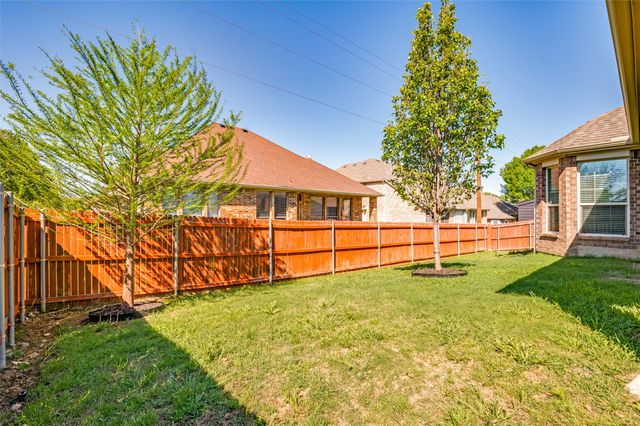 1415 Genesis Drive, Mansfield, TX 76063