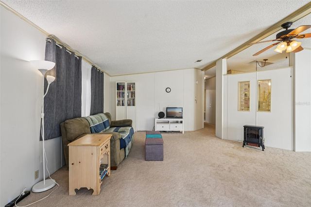 8625 SILVER TRAIL, Leesburg, FL 34788