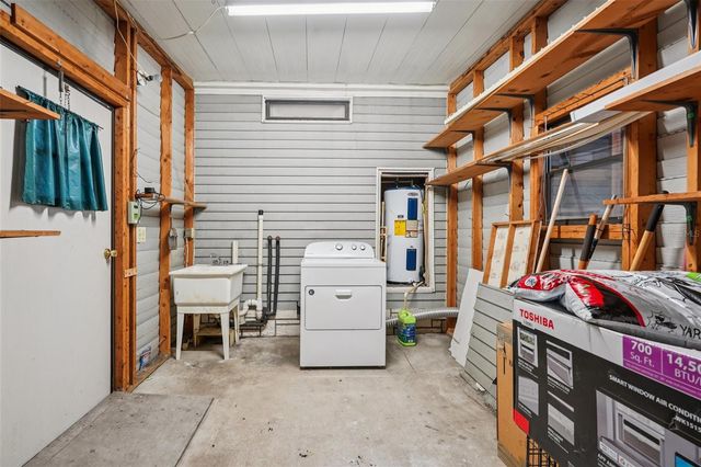 8625 SILVER TRAIL, Leesburg, FL 34788