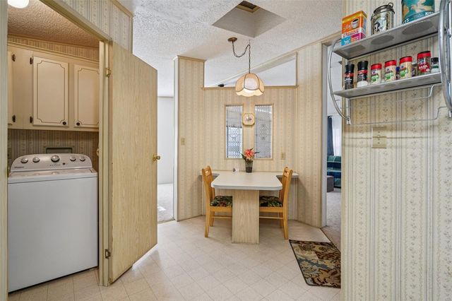 8625 SILVER TRAIL, Leesburg, FL 34788