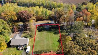 8040 S Backus Road, Greenville, MI 48838