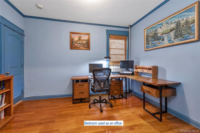 71-27 68th Street, Glendale, NY 11385