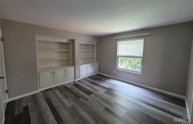 1902 Meadowtree Lane 2, St Louis, MO 63122