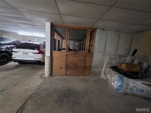 1902 Meadowtree Lane 2, St Louis, MO 63122