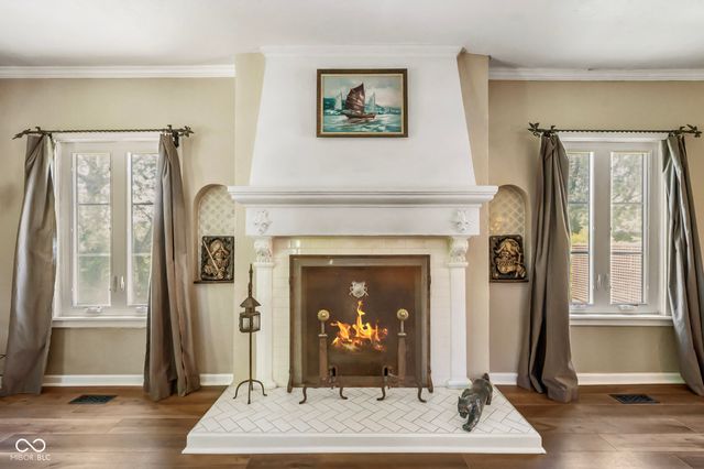 730 W 6th Street, Seymour, IN 47274