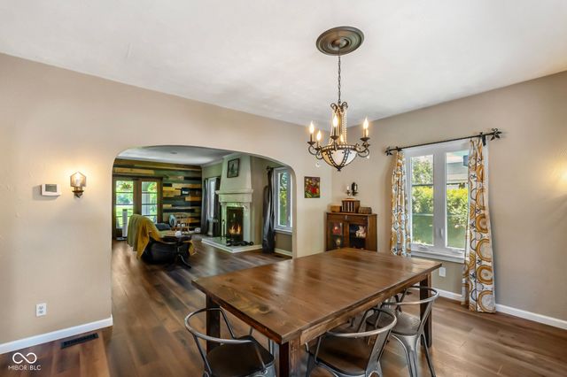 730 W 6th Street, Seymour, IN 47274