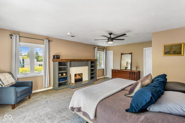 730 W 6th Street, Seymour, IN 47274