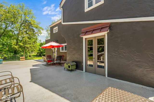 730 W 6th Street, Seymour, IN 47274
