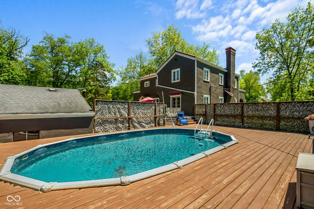 730 W 6th Street, Seymour, IN 47274