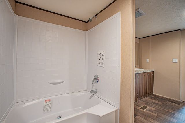 1613 Mockingbird Lane, Pelican Bay, TX 76020