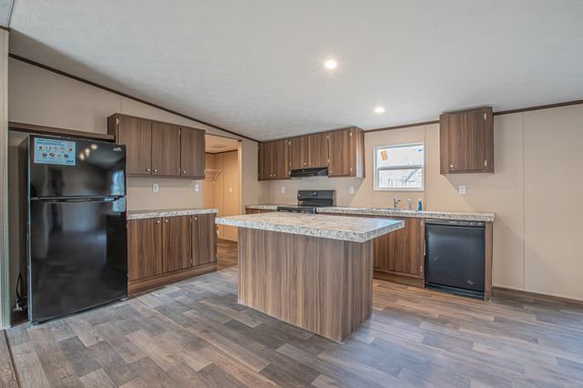 1613 Mockingbird Lane, Pelican Bay, TX 76020