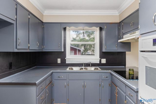 1941 Dialsdale Dr SW, Cullman, AL 35055