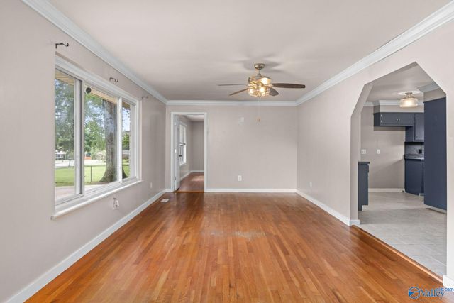 1941 Dialsdale Dr SW, Cullman, AL 35055