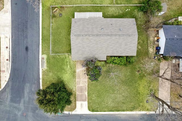 6811 Wake Forest LN, Austin, TX 78723