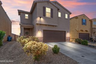 902 E Prairie Field Lane, Sahuarita, AZ 85629
