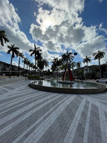 8001 NW 41st St F-108, Doral, FL 33166