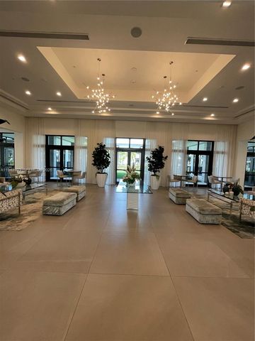 8001 NW 41st St F-108, Doral, FL 33166