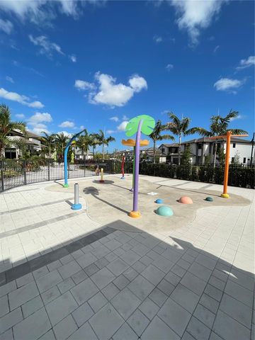 8001 NW 41st St F-108, Doral, FL 33166