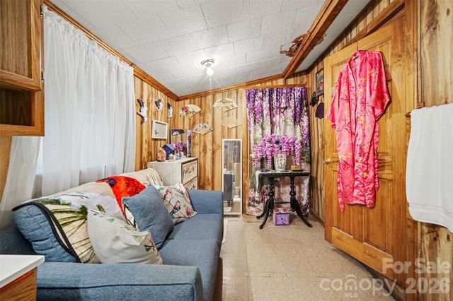 260 Cherrywood Lane, Sharon, SC 29742