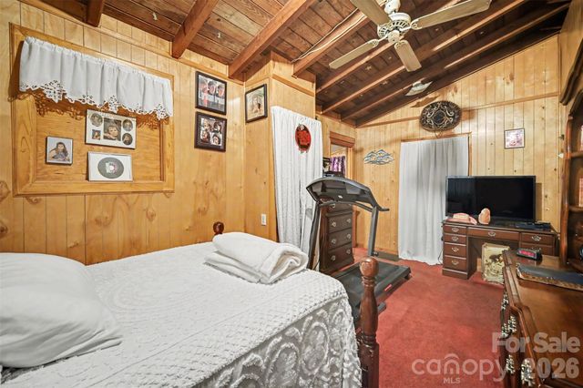 260 Cherrywood Lane, Sharon, SC 29742