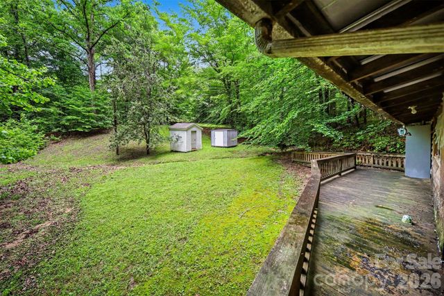 260 Cherrywood Lane, Sharon, SC 29742