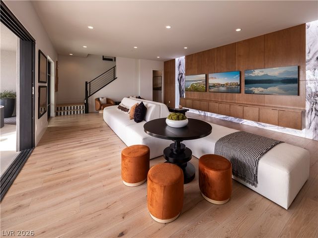192 Rambling Vista Street, Las Vegas, NV 89138
