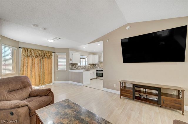 2368 Los Feliz Street, Las Vegas, NV 89156