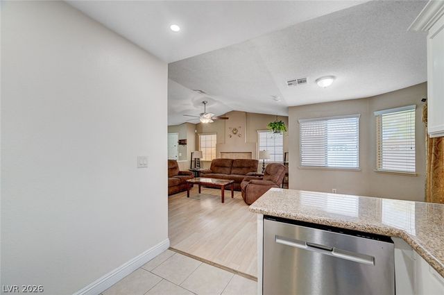 2368 Los Feliz Street, Las Vegas, NV 89156
