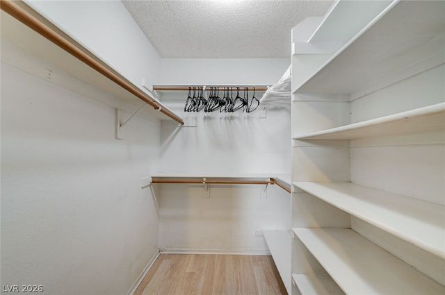 2368 Los Feliz Street, Las Vegas, NV 89156