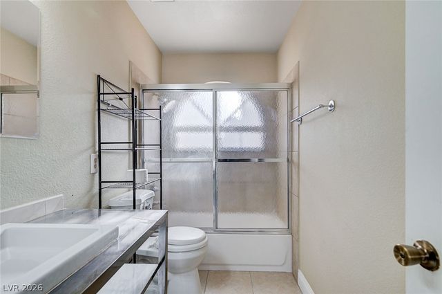2368 Los Feliz Street, Las Vegas, NV 89156
