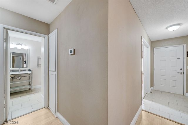 2368 Los Feliz Street, Las Vegas, NV 89156