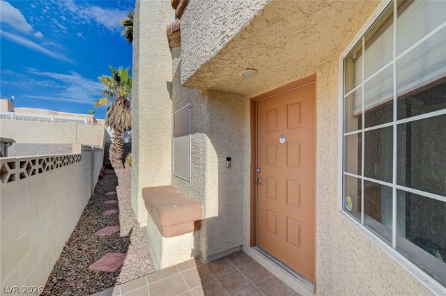 2368 Los Feliz Street, Las Vegas, NV 89156