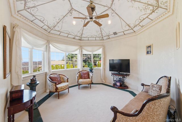 19 Cobblestone Court, Centerport, NY 11721