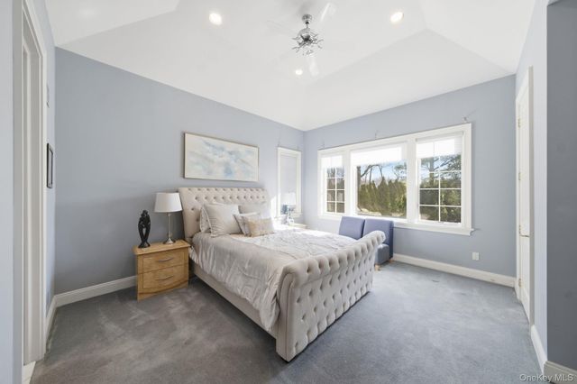 19 Cobblestone Court, Centerport, NY 11721