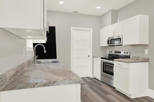 1650 GLENVIEW AVE, Memphis, TN 38106