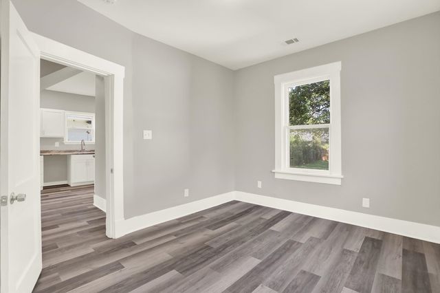 1650 GLENVIEW AVE, Memphis, TN 38106