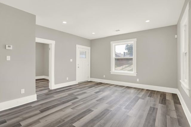 1650 GLENVIEW AVE, Memphis, TN 38106