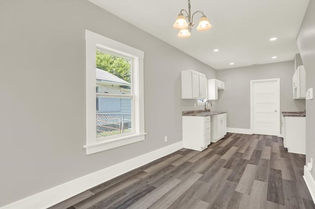 1650 GLENVIEW AVE, Memphis, TN 38106